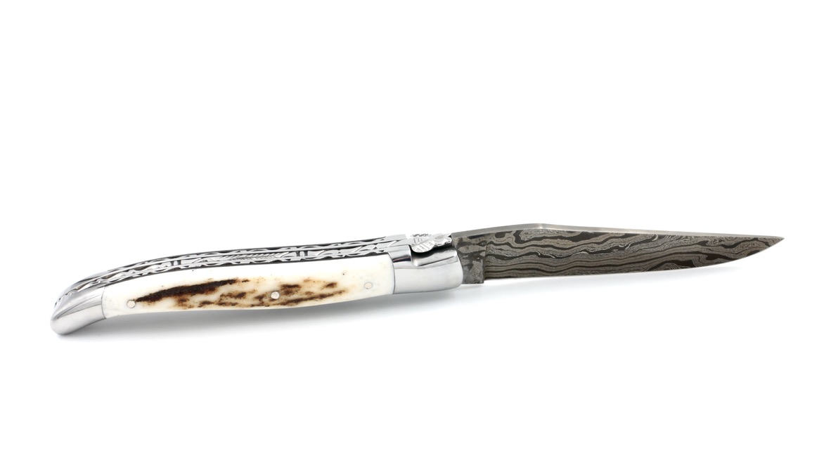 Laguiole en Aubrac doubleplate knife stag horn 12 cm Brut de Fotge blade