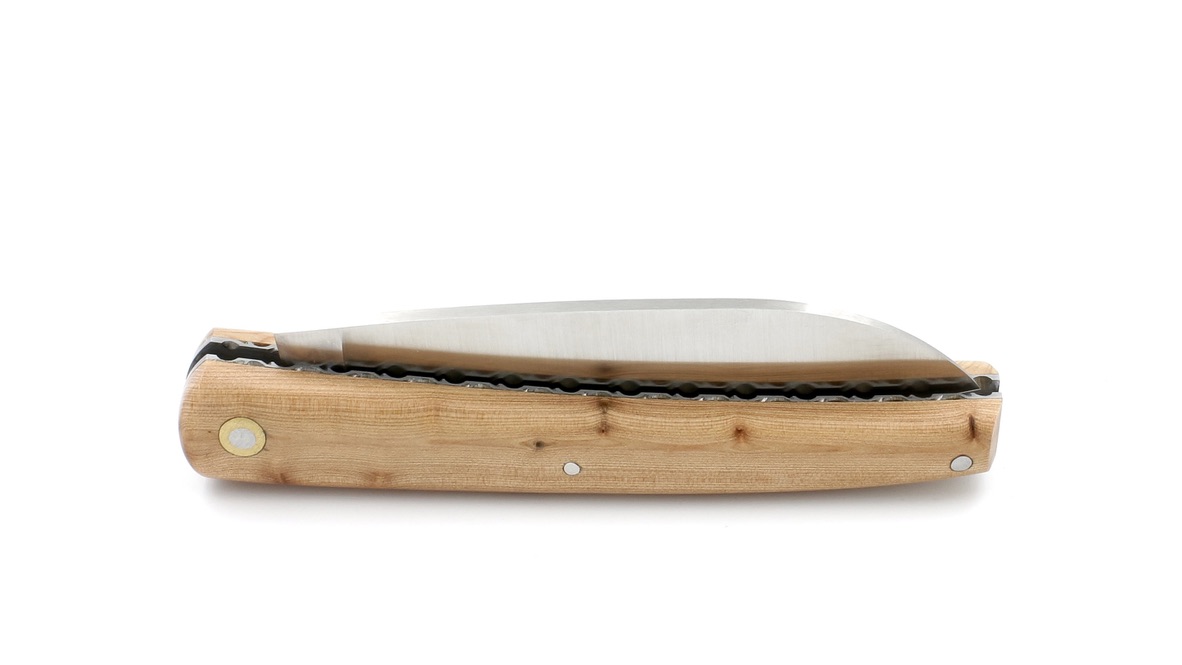 Liadou du Vallon® PETIT juniper chiseled plates 10,5 cm