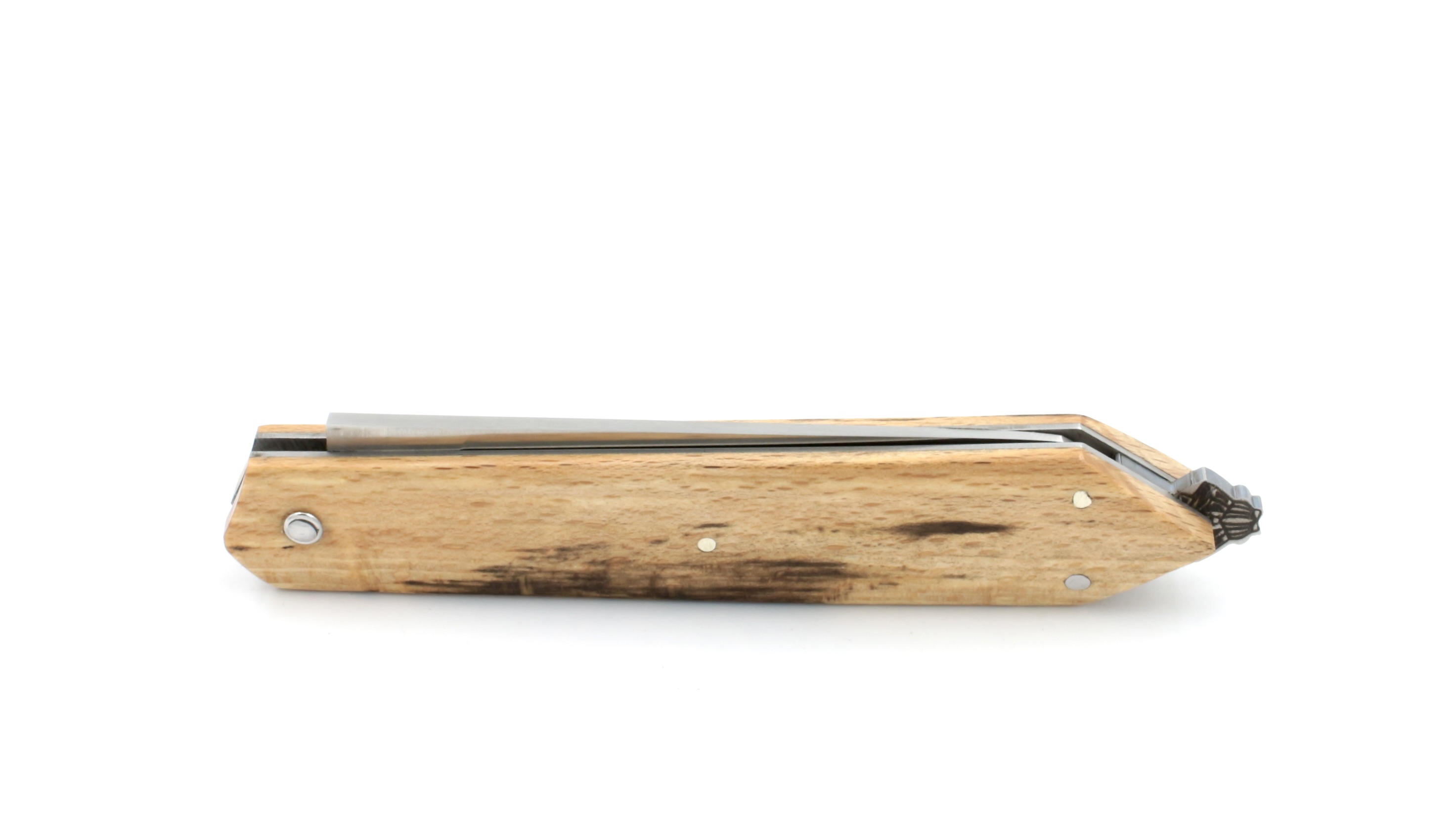 Laguiole en Aubrac BEE BACK Aubrac wood