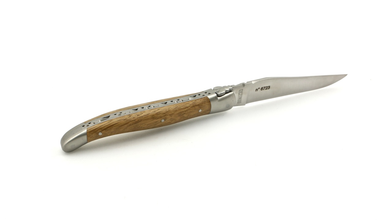 Laguiole en Aubrac grand cru barrel oak French wineries  12 cm
