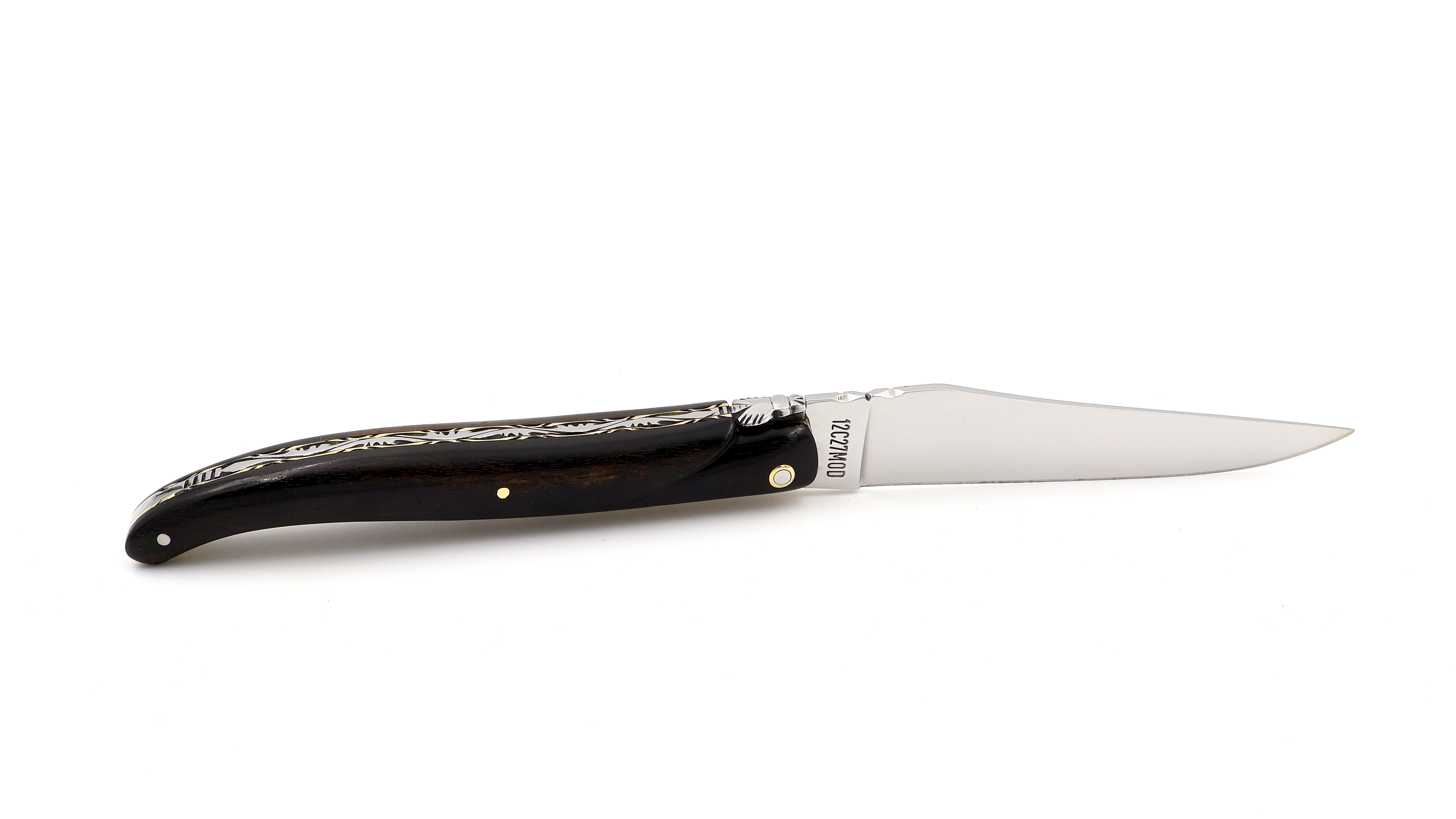 Laguiole en Aubrac Ebony full handle chiseled brass plates 12 cm