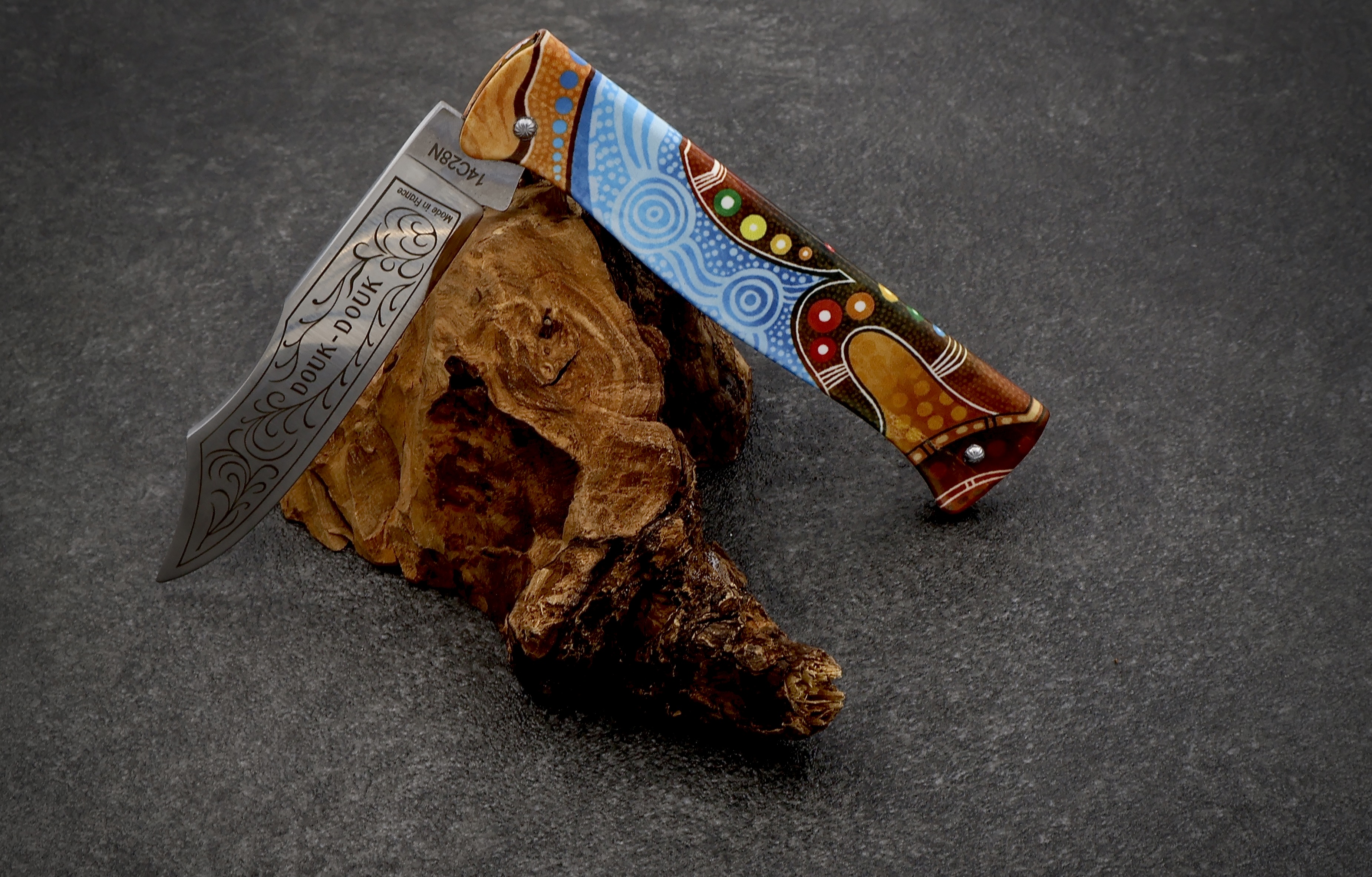 Cognet DOUK-DOUK Messer Sondermodell Aborigines 11 cm Cognet DOUK-DOUK Messer Sondermodell Aborigines 11 cm