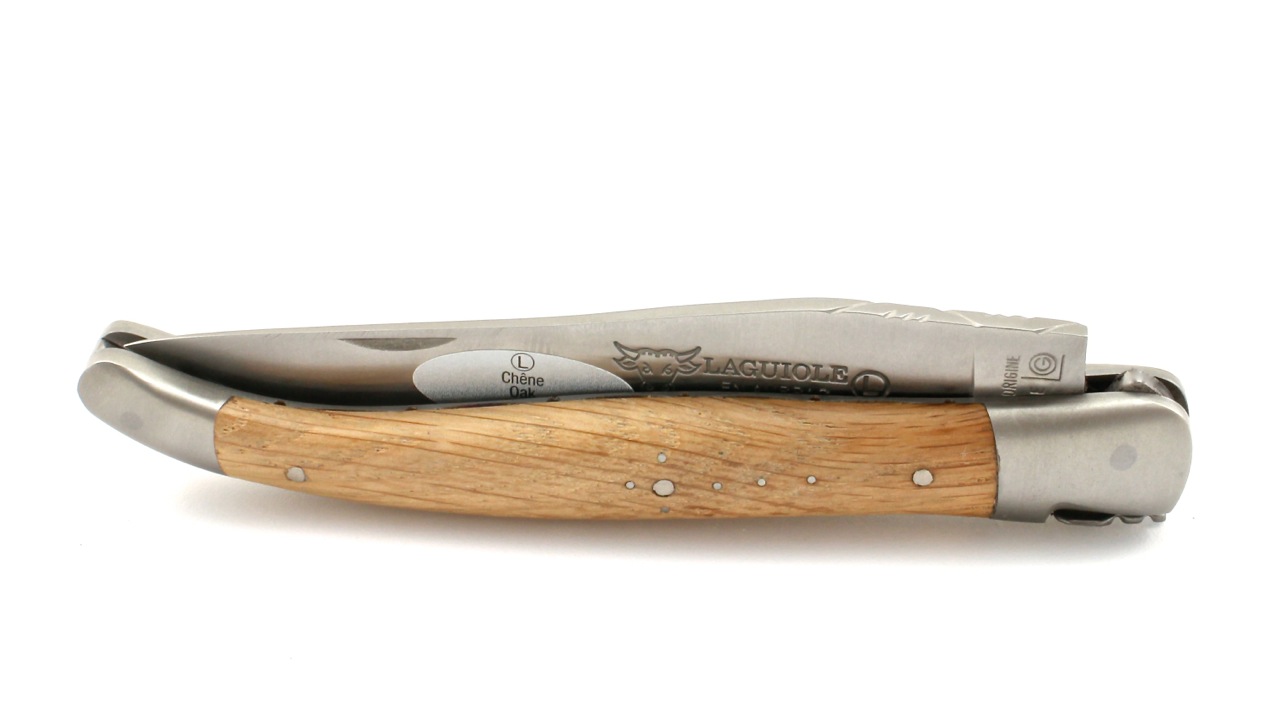 Laguiole en Aubrac guillochierte Platine Eiche 12 cm