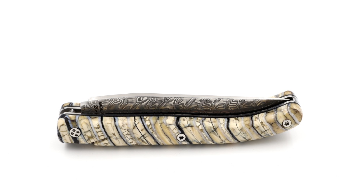 Claude DOZORME L'ATELIER Laguiole mammoth 12 cm damascus Claude DOZORME L'ATELIER Laguiole mammoth 12 cm damascus