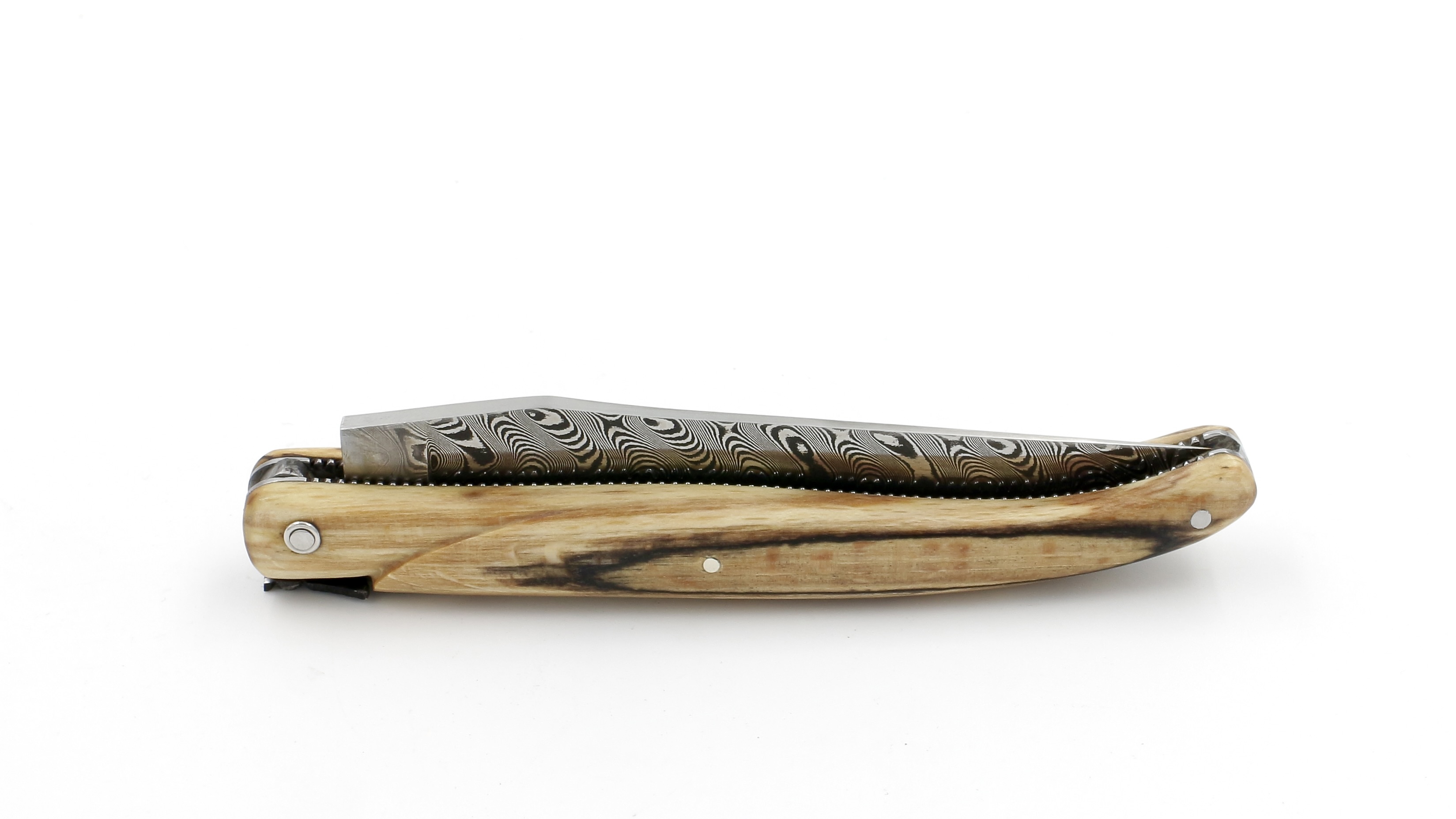 Laguiole en Aubrac Modell Perle DSC® Carbon Damast Aubrac Holz guillochiert massiver Griff 12 cm