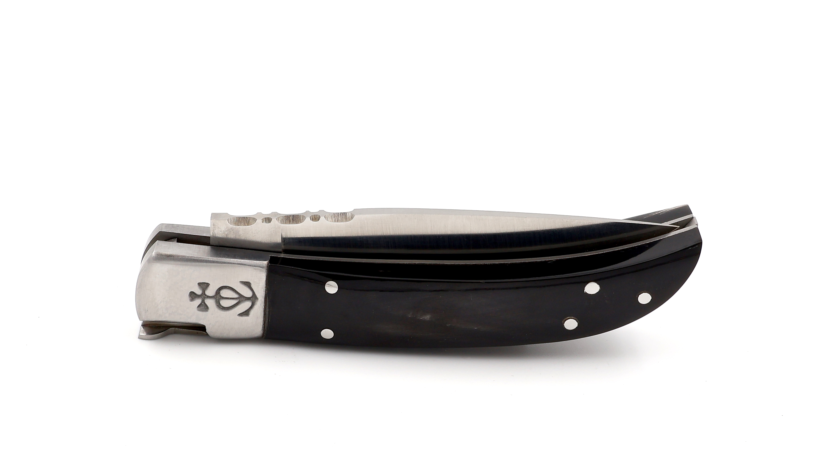 Le Camarguais knife buffalo horn 10 cm