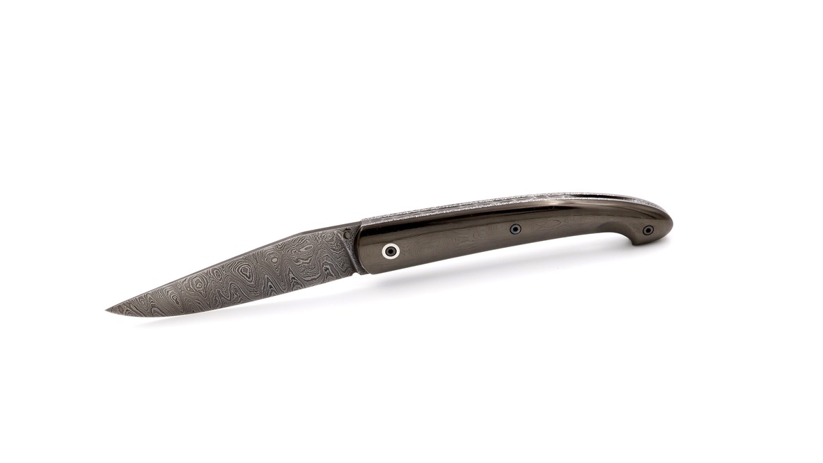 Atelier Odae Le PASSAGER carbonfiber damascus blade