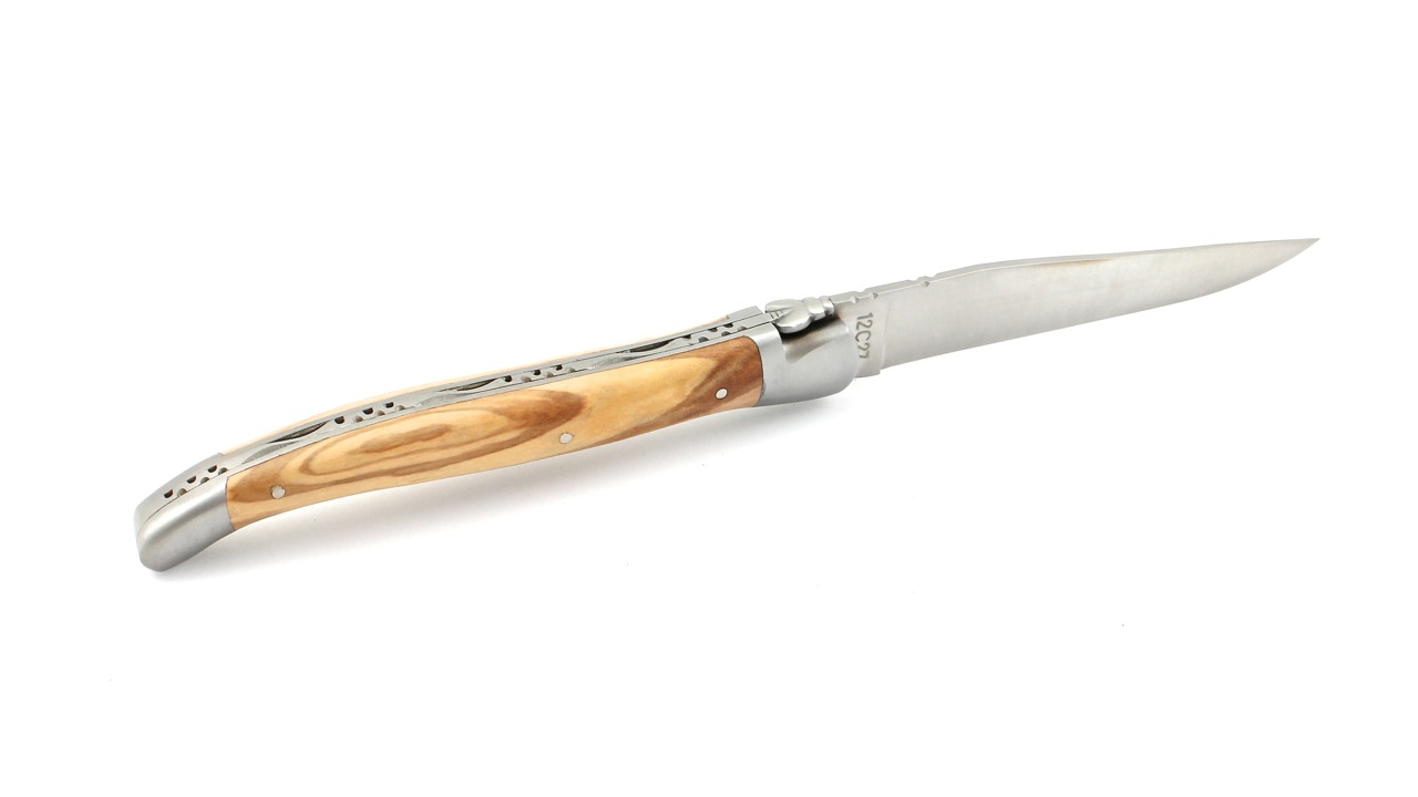 Laguiole en Aubrac Olive wood 13 cm