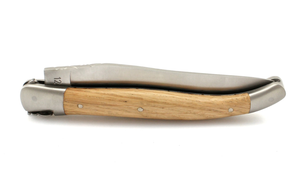 Laguiole en Aubrac guillochierte Platine Eiche 12 cm