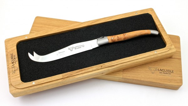 Laguiole en Aubrac 12 piece Cutlery Set Juniper wood handle